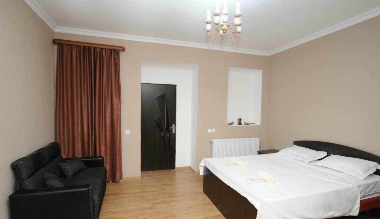 Shako'S Apartments Τυφλίδα Εξωτερικό φωτογραφία