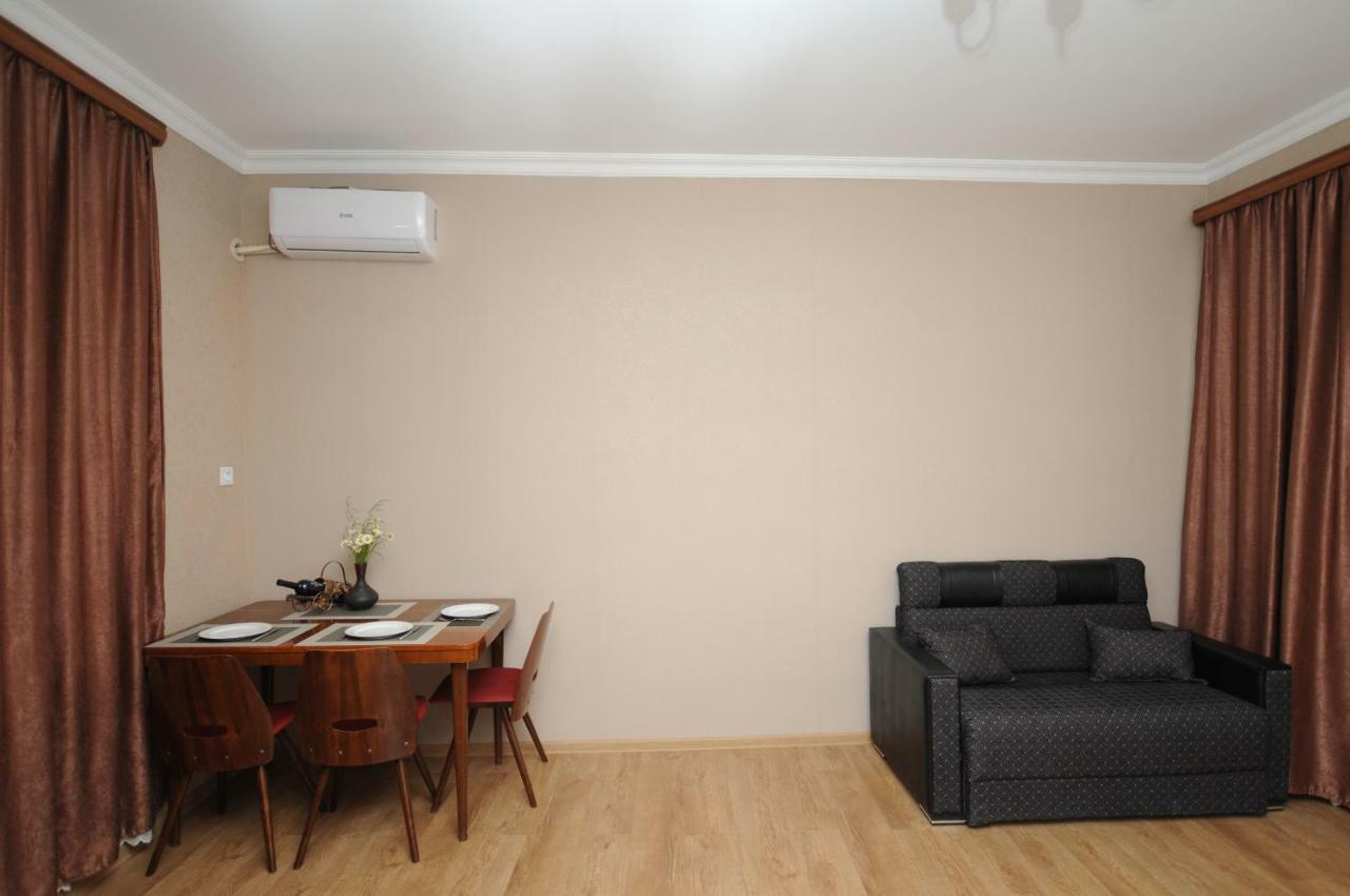 Shako'S Apartments Τυφλίδα Εξωτερικό φωτογραφία