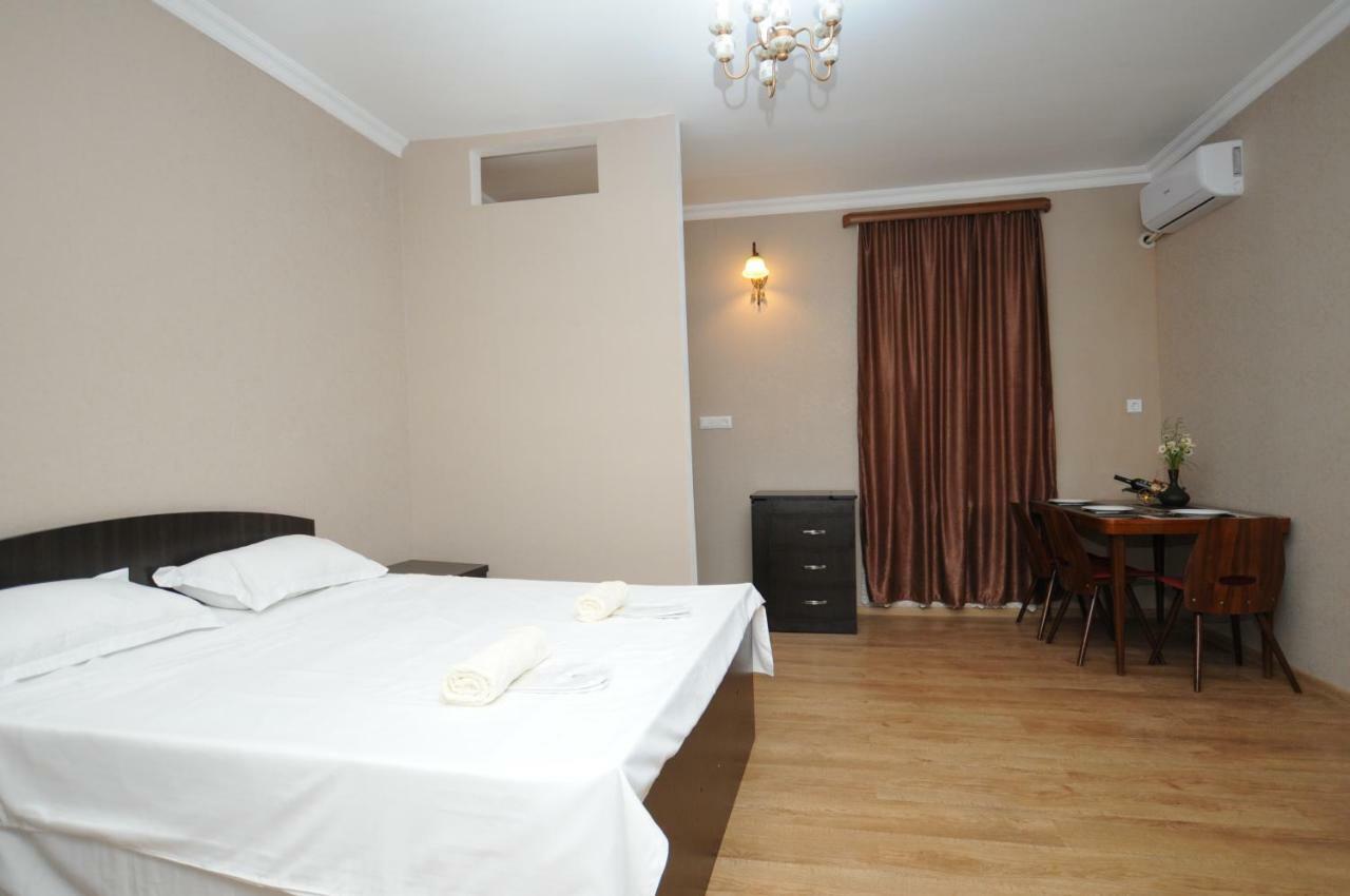 Shako'S Apartments Τυφλίδα Εξωτερικό φωτογραφία